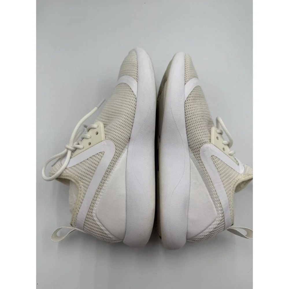 Nike good preowned